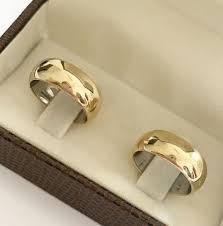 Par de Aliança em Ouro 18k Casamento Abaulada 7mm 12G